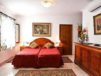 Finca Hotel Predio Son Serra Кан Пикафорт Екстериор снимка